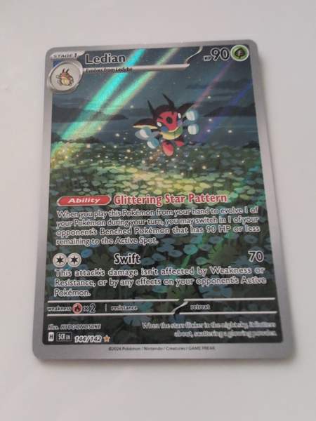 Ledian — Ultra rare fra Stellar Crown