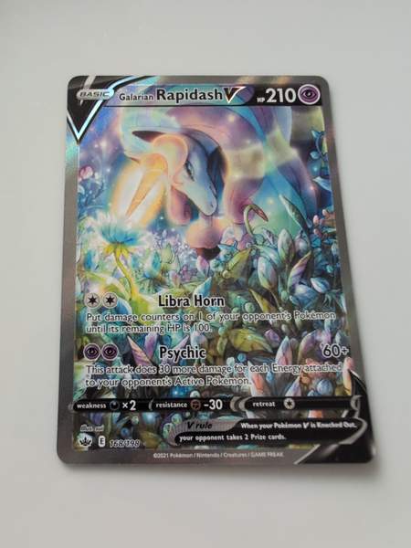 Galarian Rapidash V — Ultra rare fra Chilling Reign
